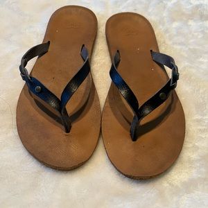 Old Roxy Sandals